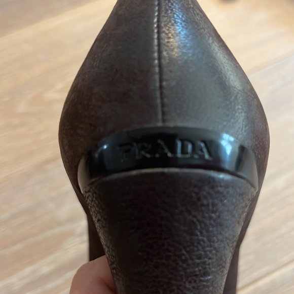 Brown Prada platform heels - Picture 5 of 7